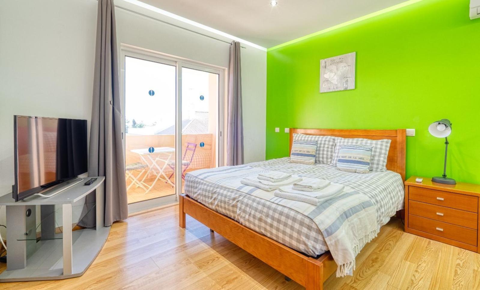 Full Private 300Sqm Villa Jacuzzi Heated Pool Ideal & Quiet Location Albufeira Exterior photo