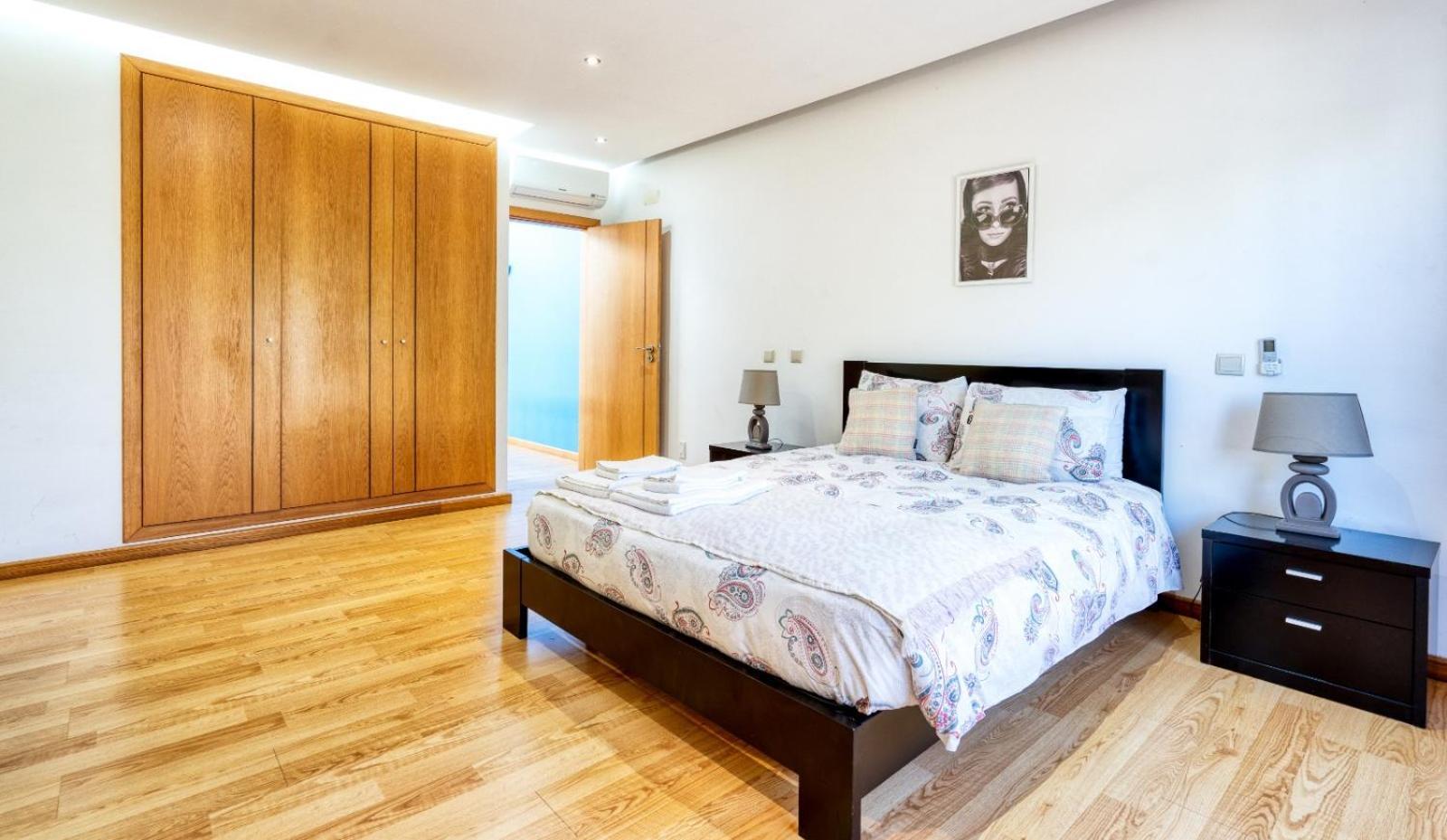 Full Private 300Sqm Villa Jacuzzi Heated Pool Ideal & Quiet Location Albufeira Exterior photo