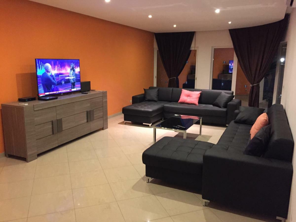 Full Private 300Sqm Villa Jacuzzi Heated Pool Ideal & Quiet Location Albufeira Exterior photo