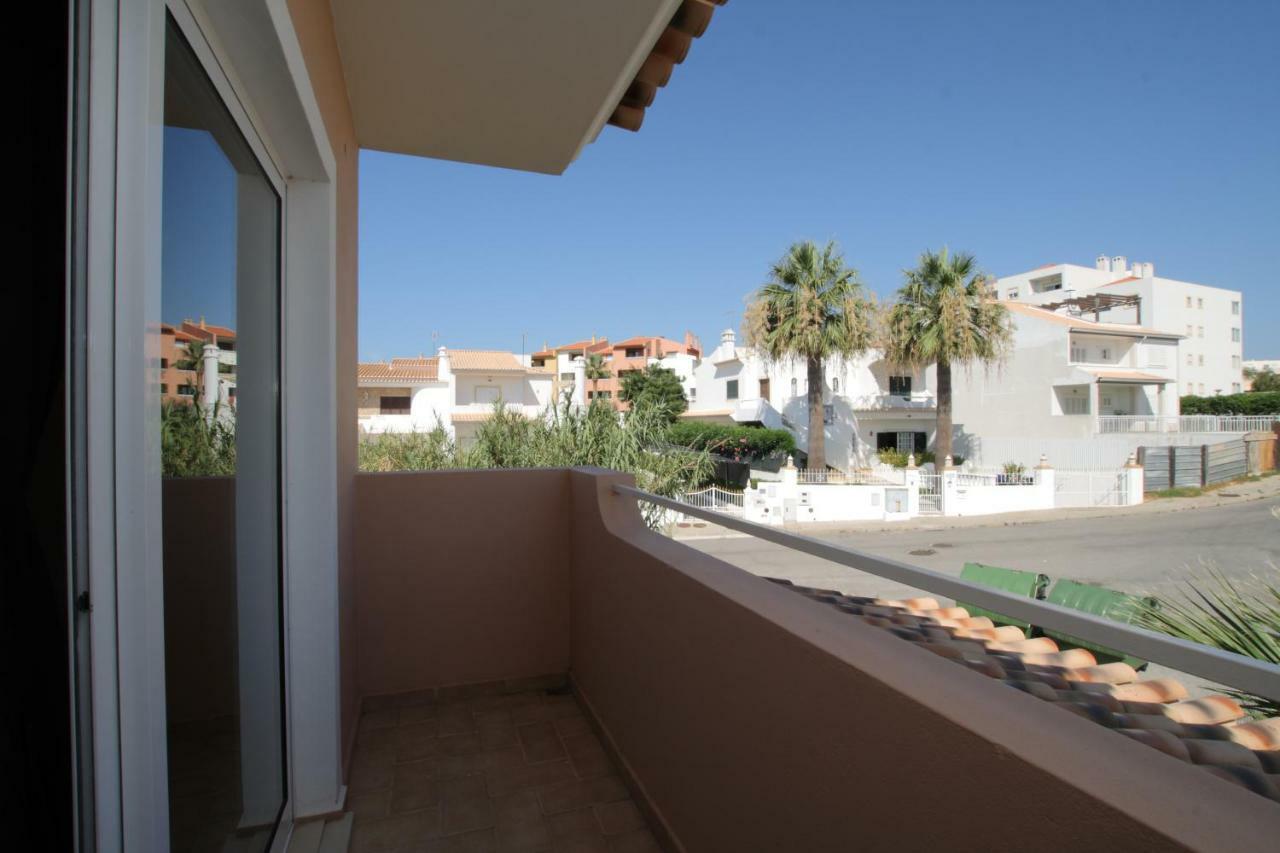 Full Private 300Sqm Villa Jacuzzi Heated Pool Ideal & Quiet Location Albufeira Exterior photo