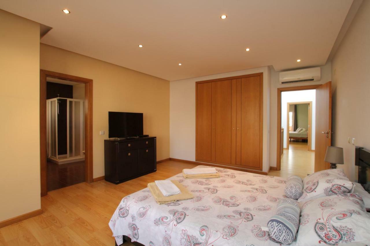 Full Private 300Sqm Villa Jacuzzi Heated Pool Ideal & Quiet Location Albufeira Exterior photo